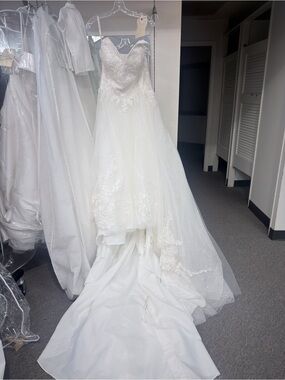Mori Lee Ivory Beaded Lace A-Line Wedding Gown